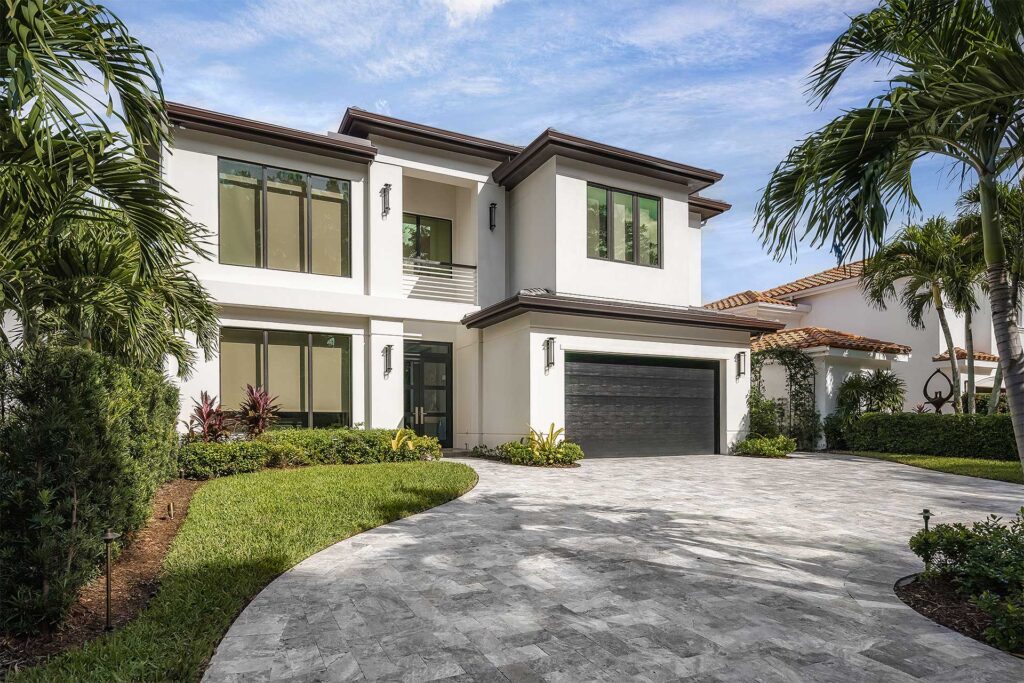 Palm Beach Gardens
Frenchman's Creek Custom Home 5